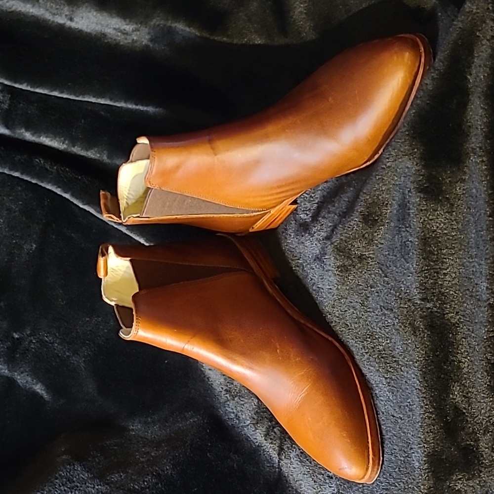 NISOLO  Brandy Everyday Chelsea Boots size 7